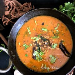 A picture of Khatti Dal (Tangy Lentil Curry - Hyderabadi style).