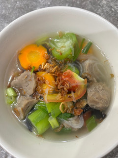 Foto resep Sop Oyong Bakso segar