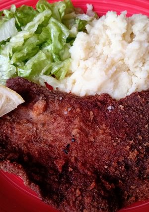 Una foto de Milanesas clásicas argentinas