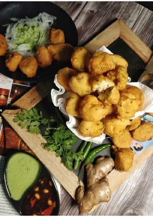 মুগের ডালের বড়া(Moong Daler vada recipe in Bengali) রেসিপির প্রধান ছবি