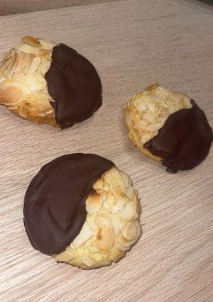 Une photo de Sablés aux amandes et au chocolat