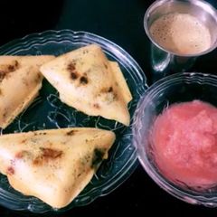 A picture of Idli Batter Sandwich.