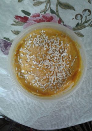 A picture of Frozen mango ice cream.