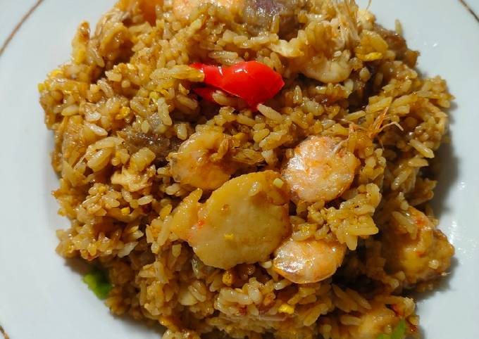 Resep Nasi Goreng Ala Solaria oleh Key - Cookpad