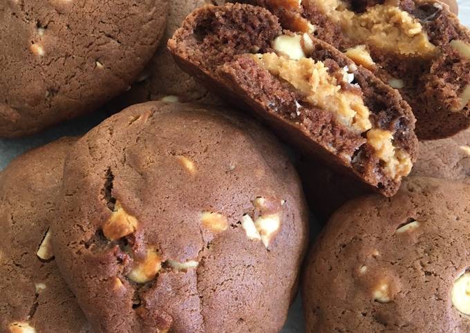 Chocolate soft Cookies with peanut butter filling