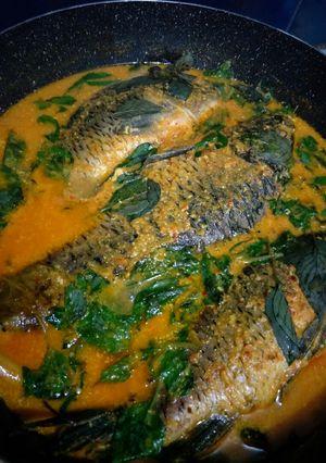 Foto resep Gulai ikan mas tambah kemangi... 😊