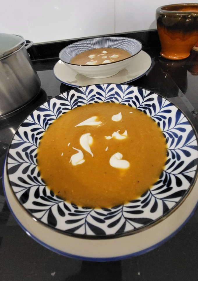 Una foto de Crema de calabaza asada