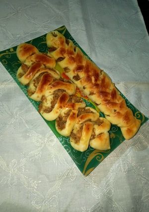 A picture of Chicken Bread 🥖🥖🥖🥖.