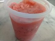 Una foto de frutillas congeladas