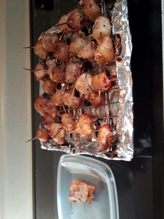 A picture of Bacon and Chicken Wrap Ups.