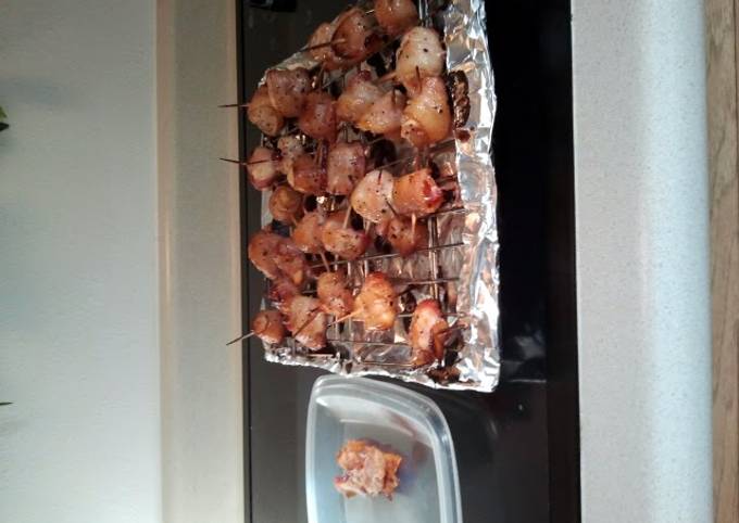 Bacon and Chicken Wrap Ups