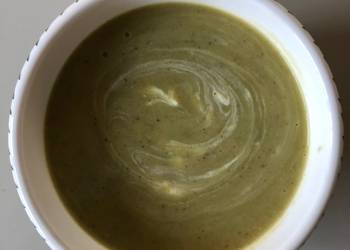 Ultimate Making Recipe Creamy Broccoli  Stilton Soup Very Delicious