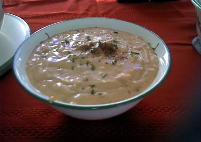 Simple Way to Make Homemade Mayo-ketshup Garlic Dip