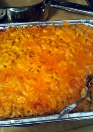 A picture of Evangela's Baked Cheesy Macaroni and Cheese.