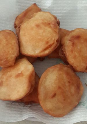 A picture of 🇮🇩 Ubi Goreng (Fried Sweet Potato) #Gorengan_01.
