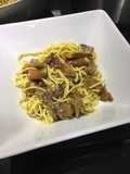 Níscalos (o rovellons) con jamón ibérico y pasta