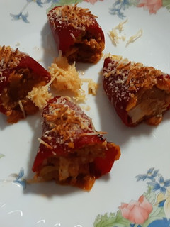 Una foto de Pimientos del piquillo rellenos de pescado
