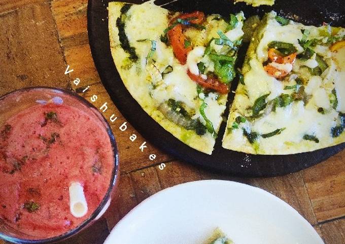 Cheesy Corn and Spinach Pizza