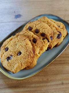 Una foto de Galletas de garbanzo con chips de chocolate (sin gluten, sin azú