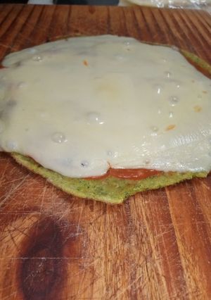 Una foto de * Pizza de brócoli *