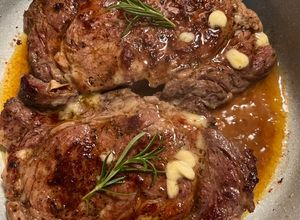 Una foto de Ribeye a la mantequilla 🧈