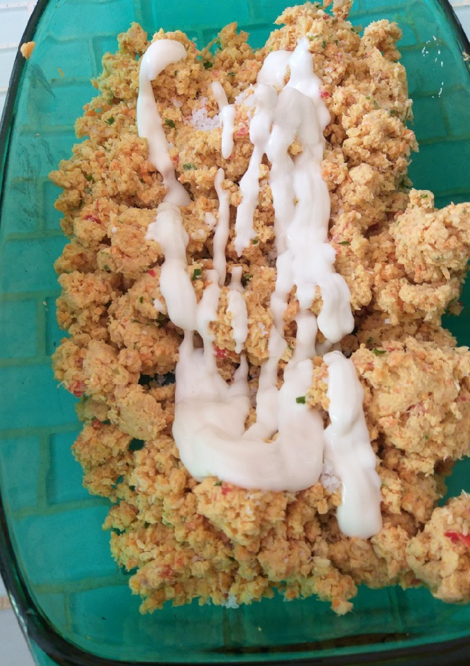 Una foto de Pasta de pollo para sándwich, tostadas, galletas.....