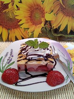 🍓 Pudingos epres süti leveles tésztában 🍓 recept fotója