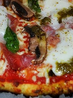 Una foto de Pizza fitness con base de atún