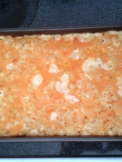 A picture of Mac & Cheese.