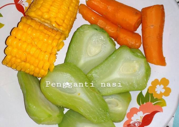 Rebusan jagung wortel labu siam untuk cemilan/ pengganti nasi