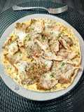 Tortilla abierta con setas y parmesano