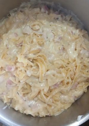 A picture of Sophies Carbonara.