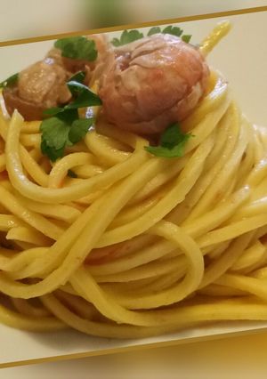 A picture of Spaghetti chitarra al sugo di scampi.