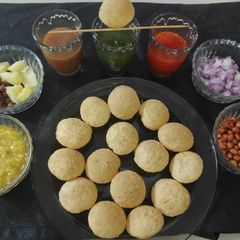 A picture of Pani puri.