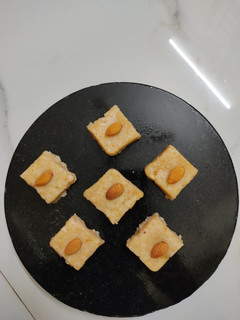 பிரட் பர்ஃபி செய்முறை முக்கிய புகைப்படம்