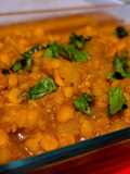 Zucchini with split chickpeas