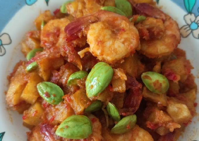 Sambel goreng udang, kentang peteš¤