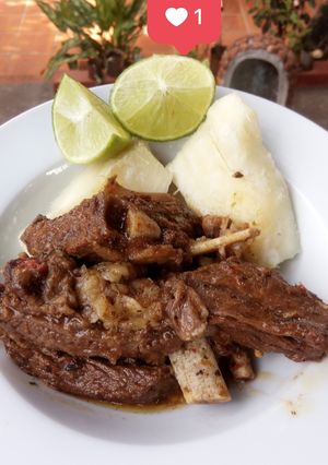 Una foto de Asado de costilla vacuna a la olla