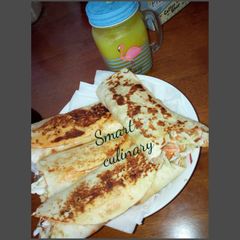 A picture of Home made shawarma.