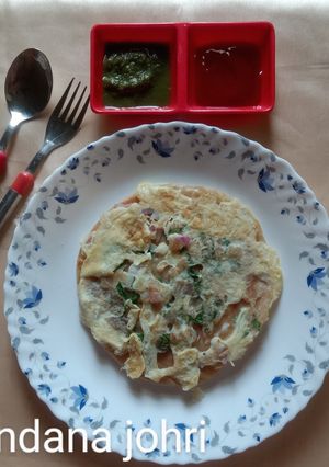 A picture of Egg Lachha Paratha.