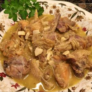 Gallina en “pepitoria”