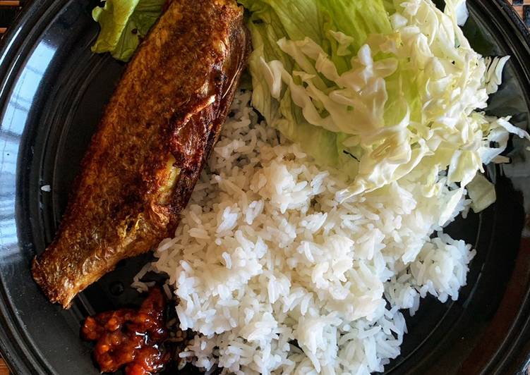 Resep Ikan goreng bumbu kuning, Enak Banget