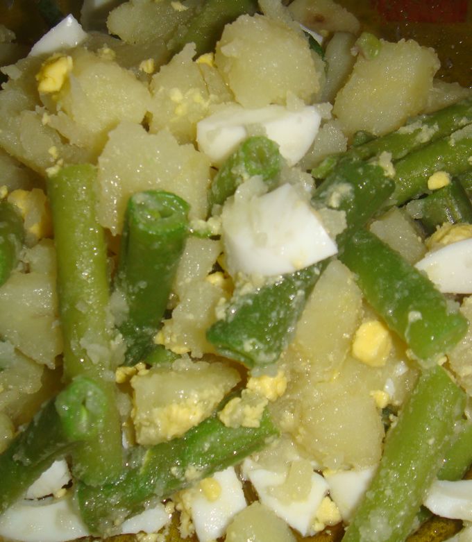 Foto principal de Ensalada de papa, chaucha y huevo duro