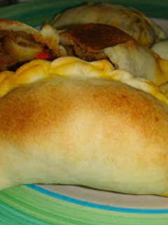 Una foto de Masa tapas de empanadas tipo criolla