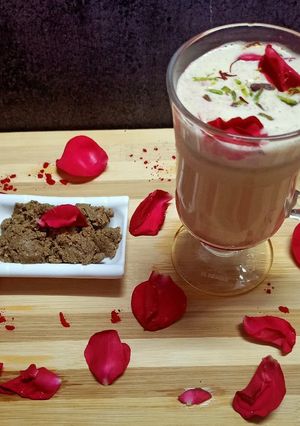 ঠান্ডাই (thandai recipe in Bengali) রেসিপির প্রধান ছবি