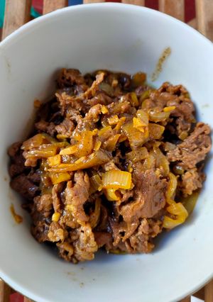 Foto resep Slice Beef Saos Tiram ala Yoshinoya