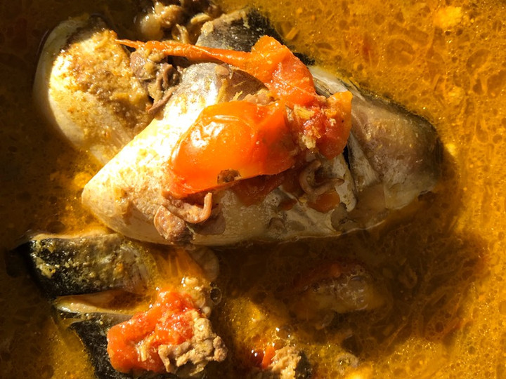 Resep Iwak patin gangan asam / ikan patin kuah kuning (masakan kalimantan) khas Mama Dede yang Lezat Sekali