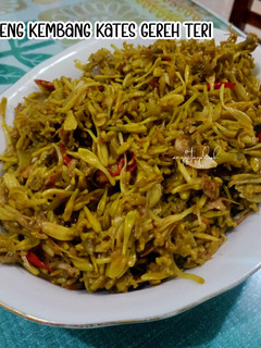Foto resep Oseng Kembang Kates Gereh Teri (Oseng Bunga Pepaya dengan Gereh Teri)