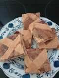 Gitter Schnitt mit Johannesbeeren und Nuss