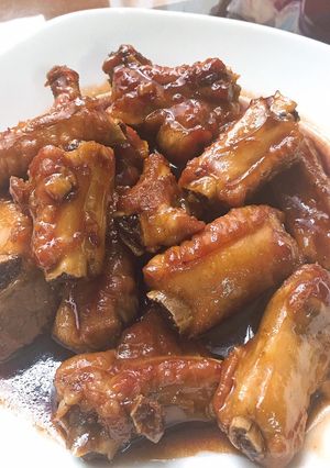 Hình của món Sườn xào chua ngọt.